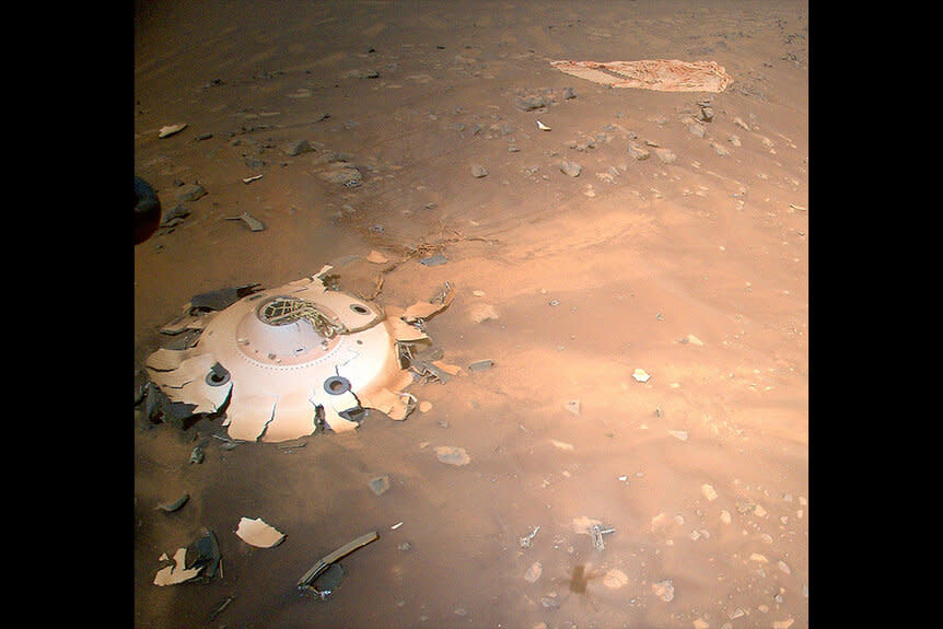 Perseverance landing equipment crashed on the surface of Mars