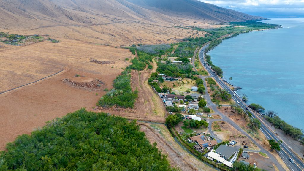 The Honoapiilani Highway passes through Olowalu in West Maui.  (Nathan Eagle/Civil Beat/2023)