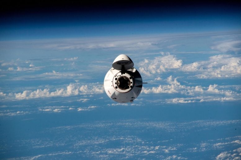 SpaceX Dragon supply ship approaches International Space Station