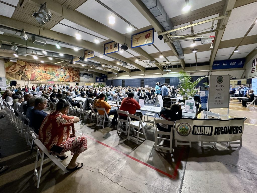 On December 19, 2023, hundreds of people attended a community meeting at the Lahaina Civic Center.  (Nathan Eagle/Civil Beat/2023)