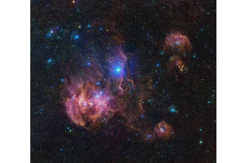 New 1.5 billion pixel image shows the Running Chicken Nebula in unprecedented detail