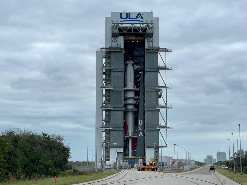 ULA Vulcan rockets fully stacked at Cape Canaveral for first time