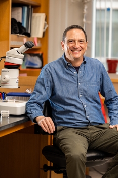 URMC professor of biomedical genetics named fellow of American Association for the Advancement of Science (AAAS)