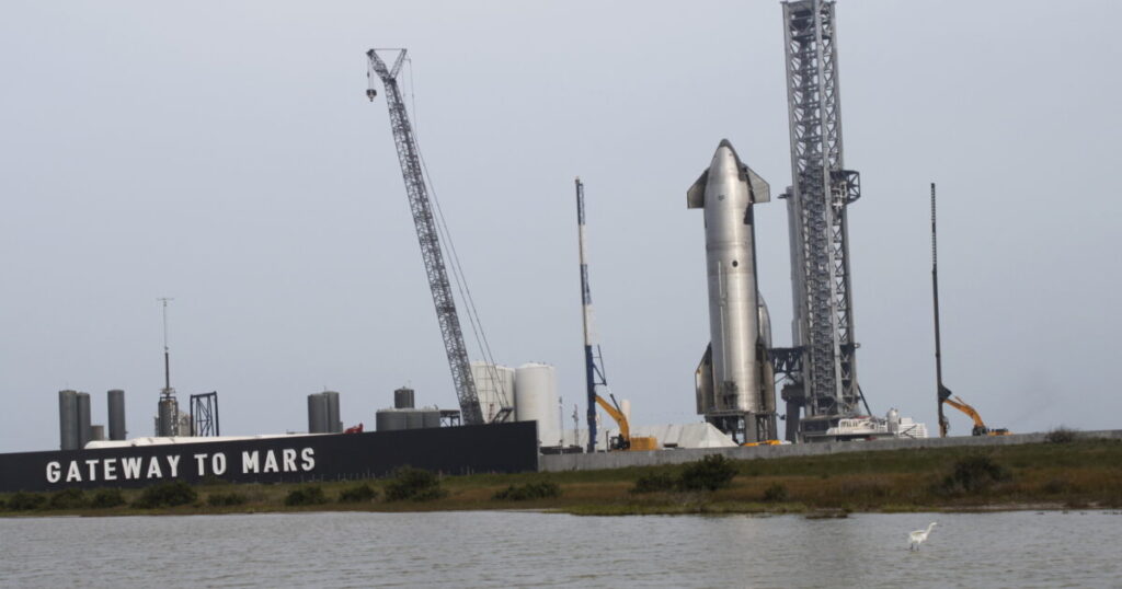 In Texas, SpaceX rocket facilities are blocking public beaches